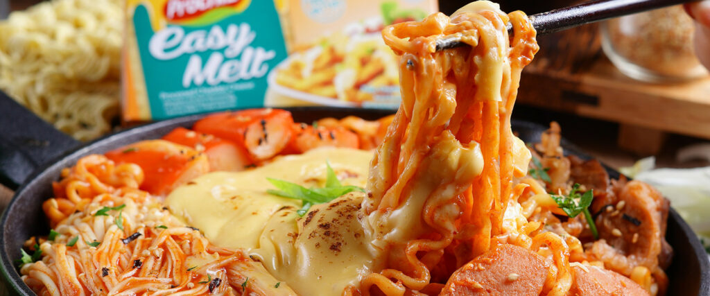 Korean Noodle Cheese Melt